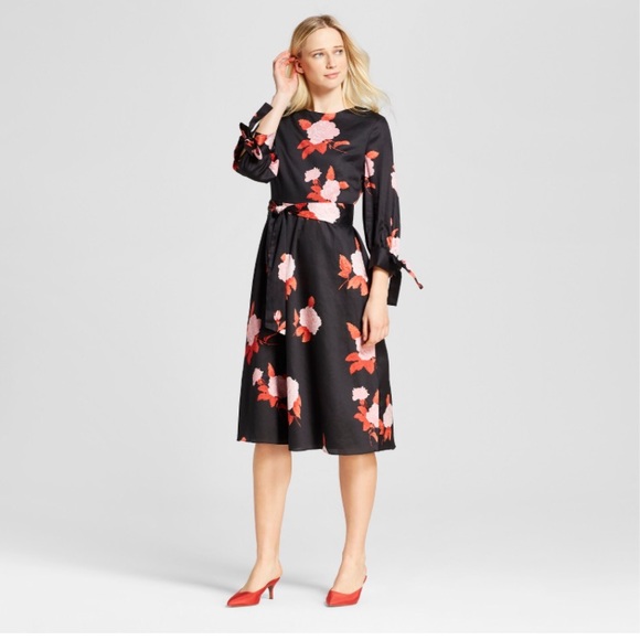 Who What Wear black floral midi dress with bows - Picture 1 of 8
